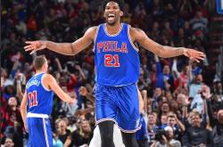 雷速体育比分直播-水花队射手状态火热，靠三分球取胜