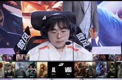 雷速体育下载-FNC翻盘100T，Deft操刀奇招英雄翻盘鏖战多局半决赛，强势挺进下一轮的简单介绍