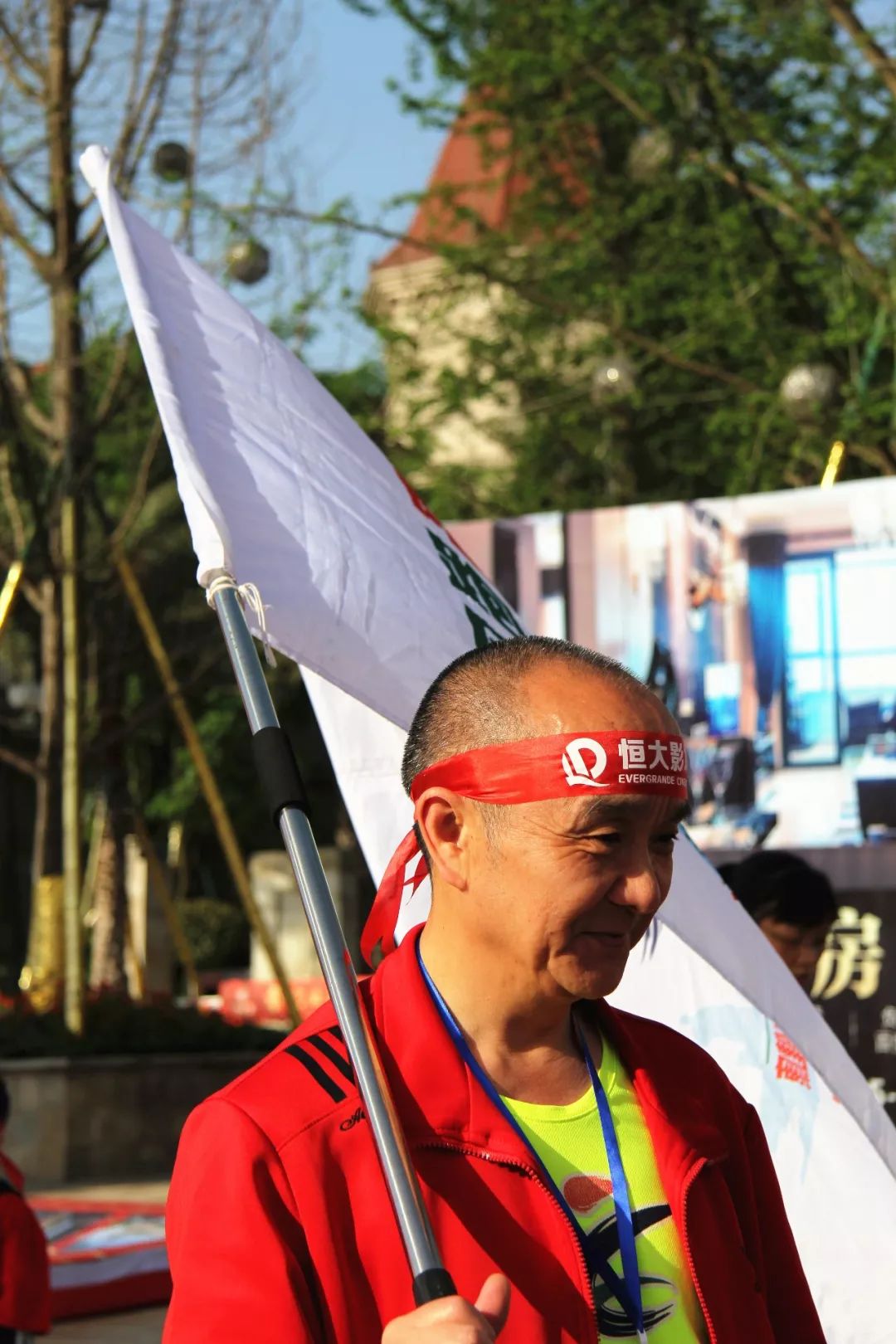 马拉松赛事中恒大战胜对手成功破纪录
