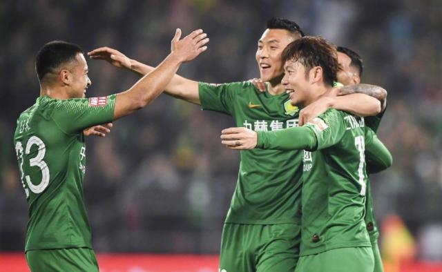 天海主场大胜建业,目前保级前景看好 天海主场大胜建业,目前保级前景看好