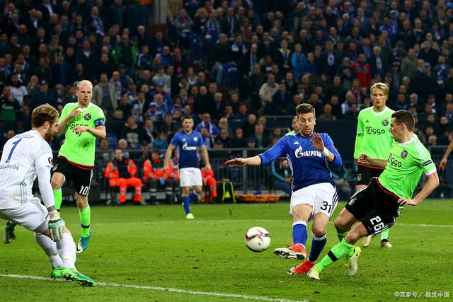 关于沙尔克04主场大胜,结束连败之苦的信息 关于沙尔克04主场大胜,结束连败之苦的信息