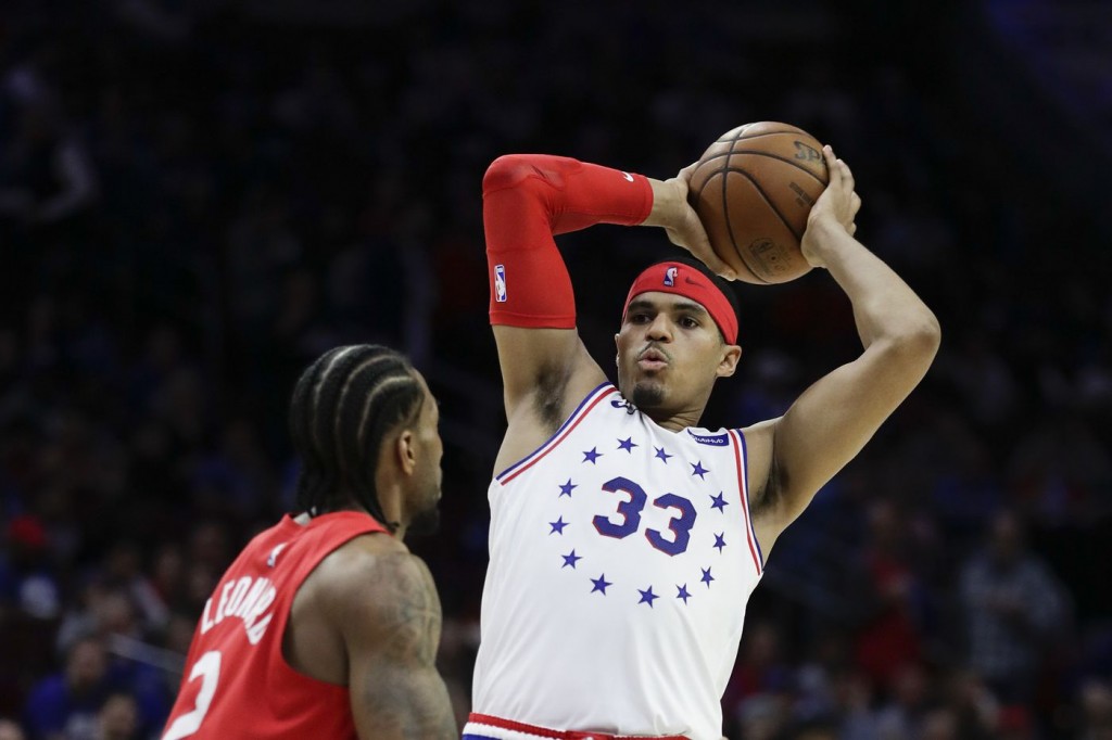 包含太阳翻盘国王,麦科勒姆高光表现的词条 包含太阳翻盘国王,麦科勒姆高光表现的词条